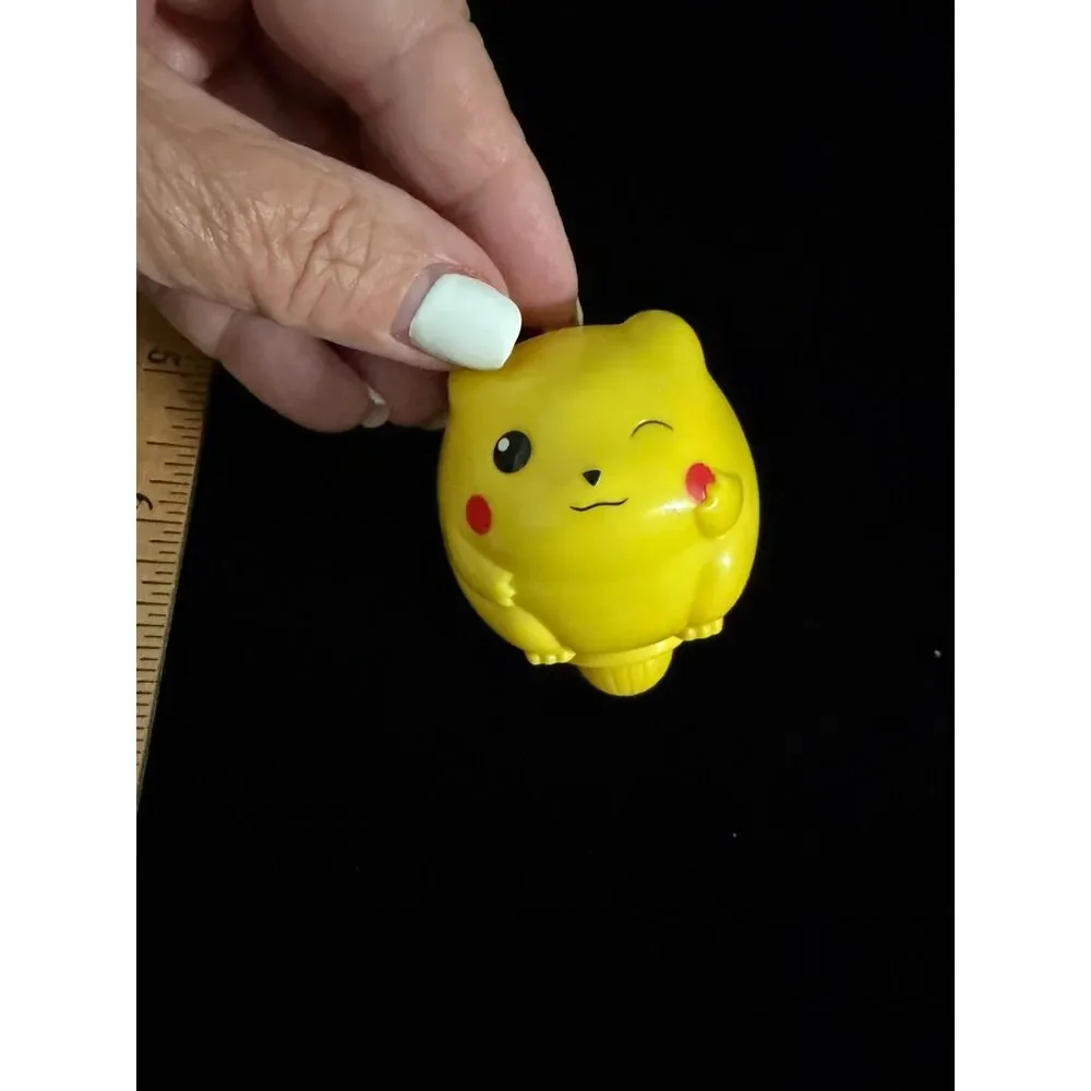 vtg kellogg's pokemon pikachu winking spinning top toy